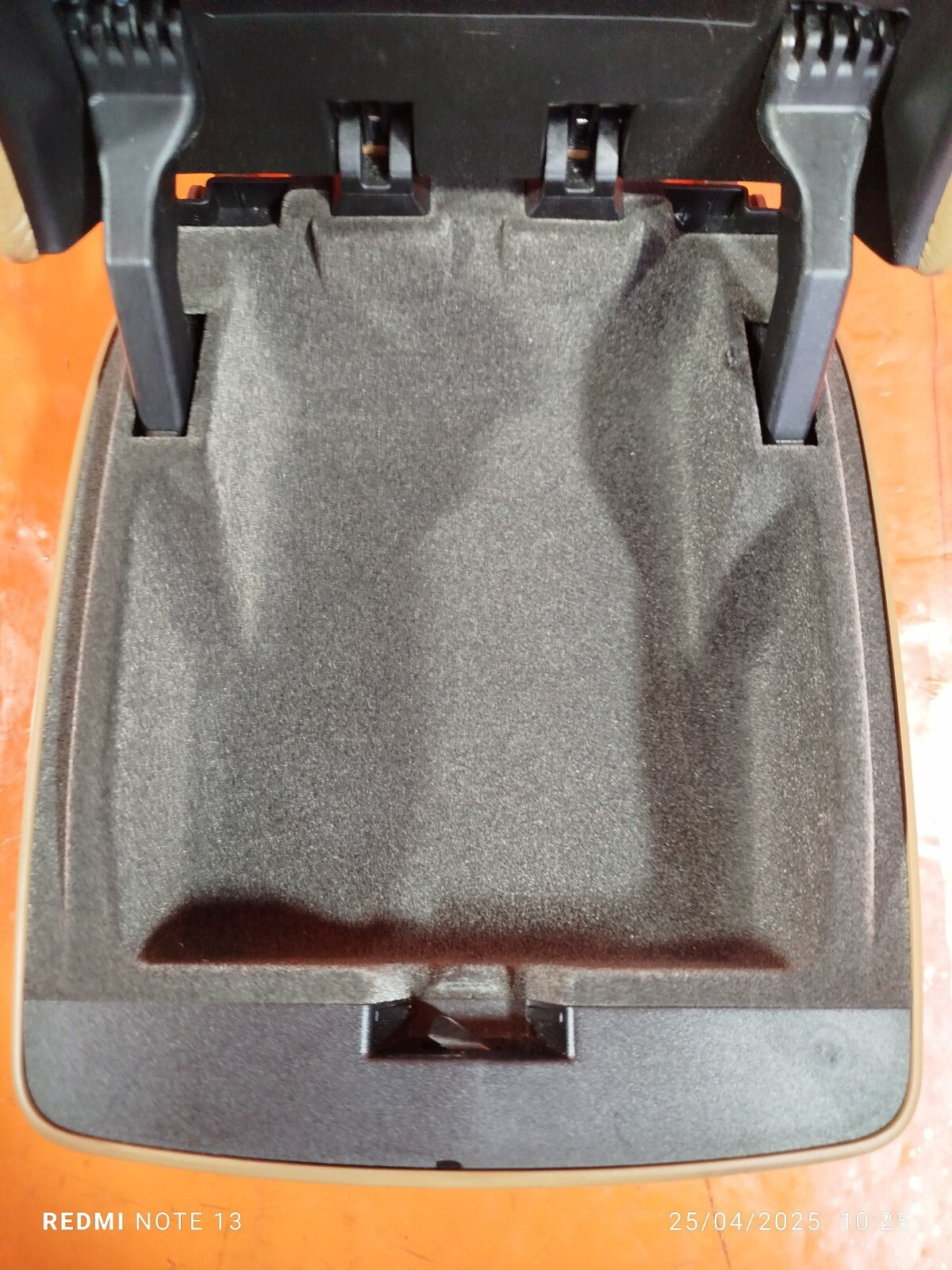 ✅PORSCHE CAYENNE V6 3.6 PETROL 2010 CENTRE CONSOLE ARMREST Warranty A268