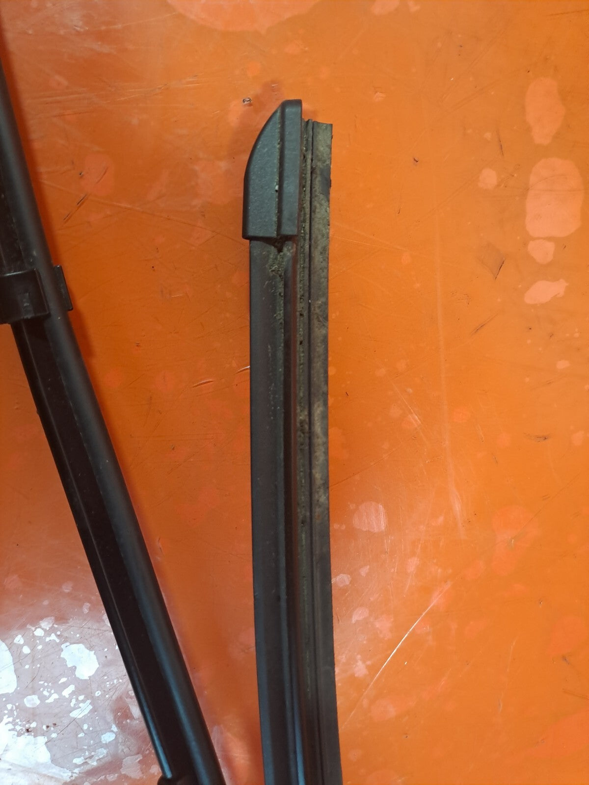 2024 TESLA MODEL 3 LONG FRONT LEFT WINDSCREEN WIPER ARM + WARRANTY A207