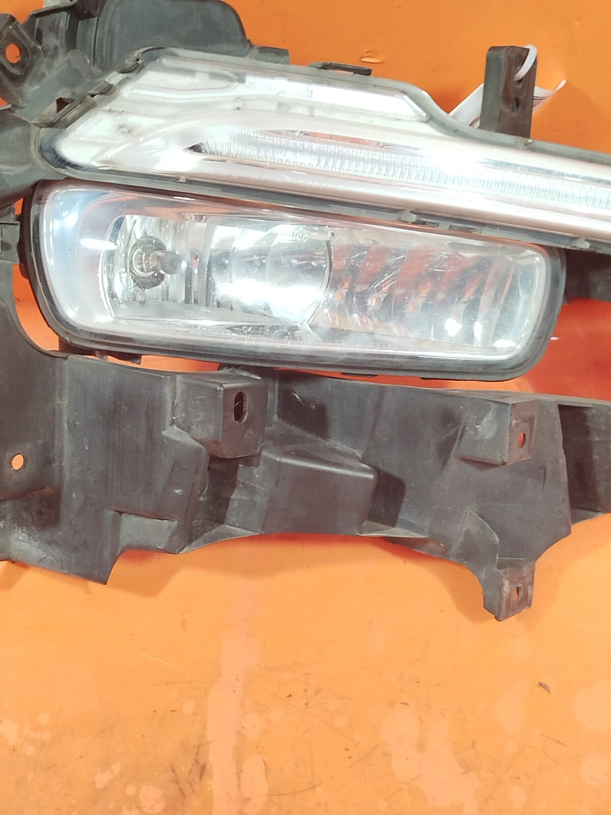 ✅Ford Mondeo Titanium 2016 2.0 Diesel FRONT RIGHT DAY RUNNING LIGHT LAMP A259