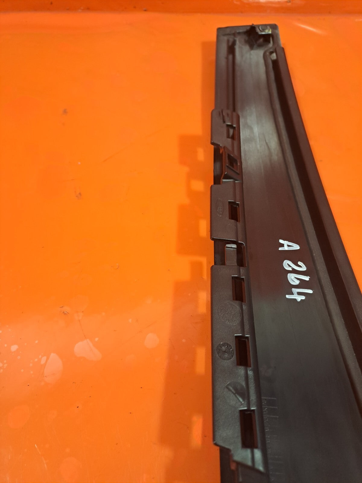 ✅FORD FOCUS ST 2.3 PETROL 2020 FRONT RIGHT DRIVER SIDE DOOR PILLAR TRIM Warranty