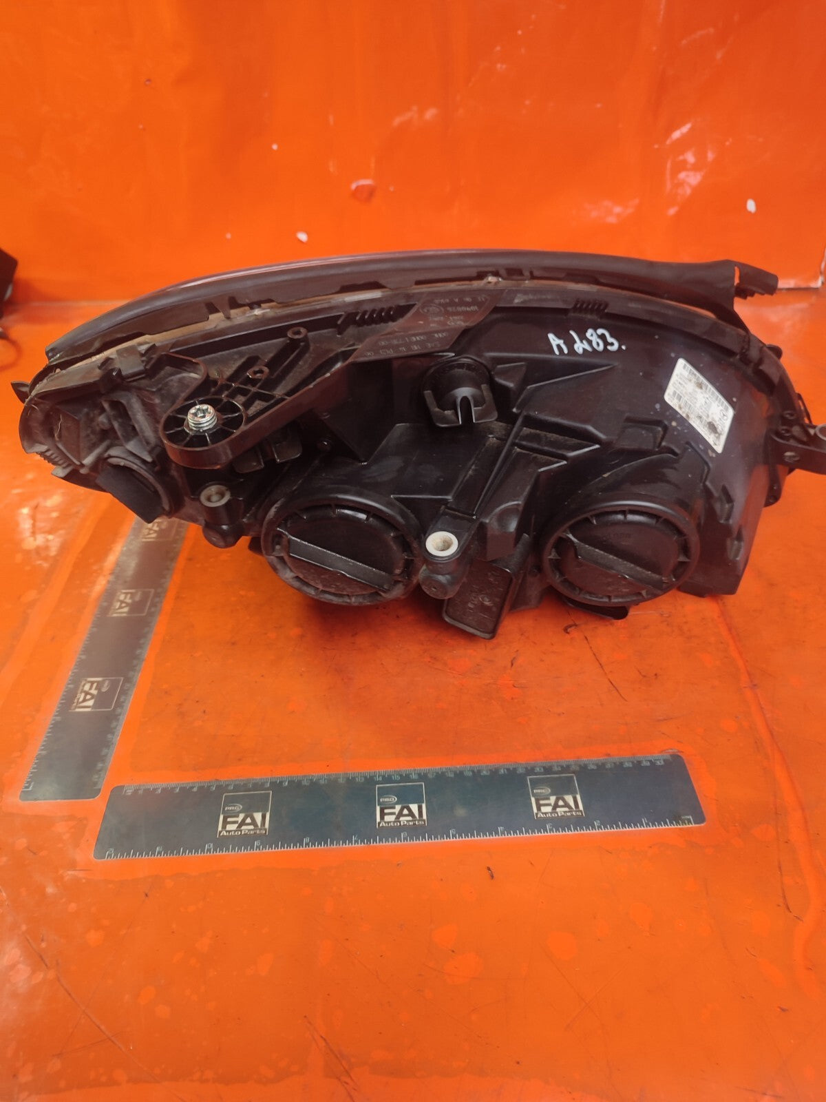 ✅2011 MERCEDES C CLASS W204 FRONT LEFT HEADLIGHT A2049065303 + WARRANTY