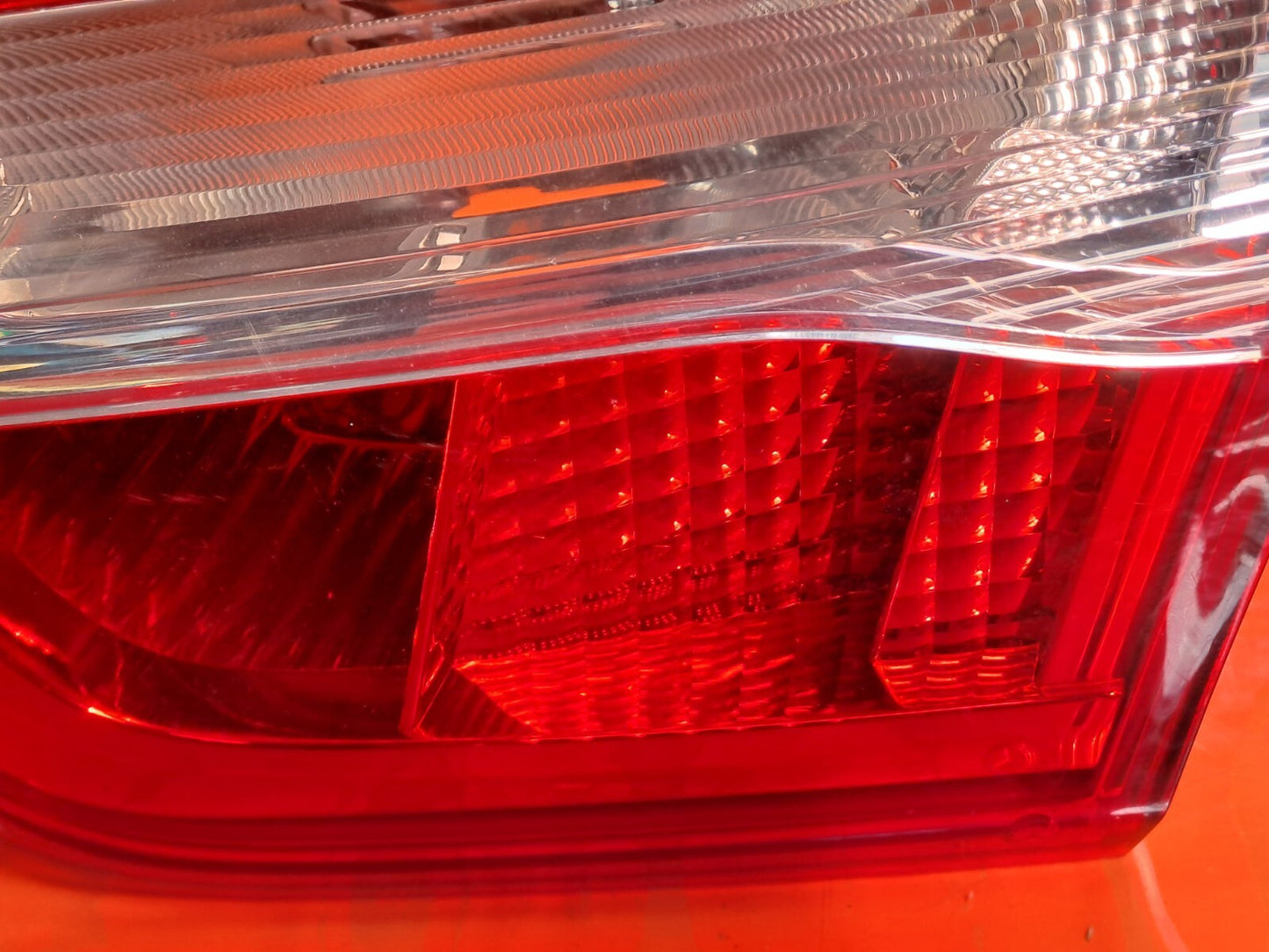 ✅Mercedes GLA 2016 2.1 REAR RIGHT INNER TAIL LIGHT A1569060458 Warranty A014