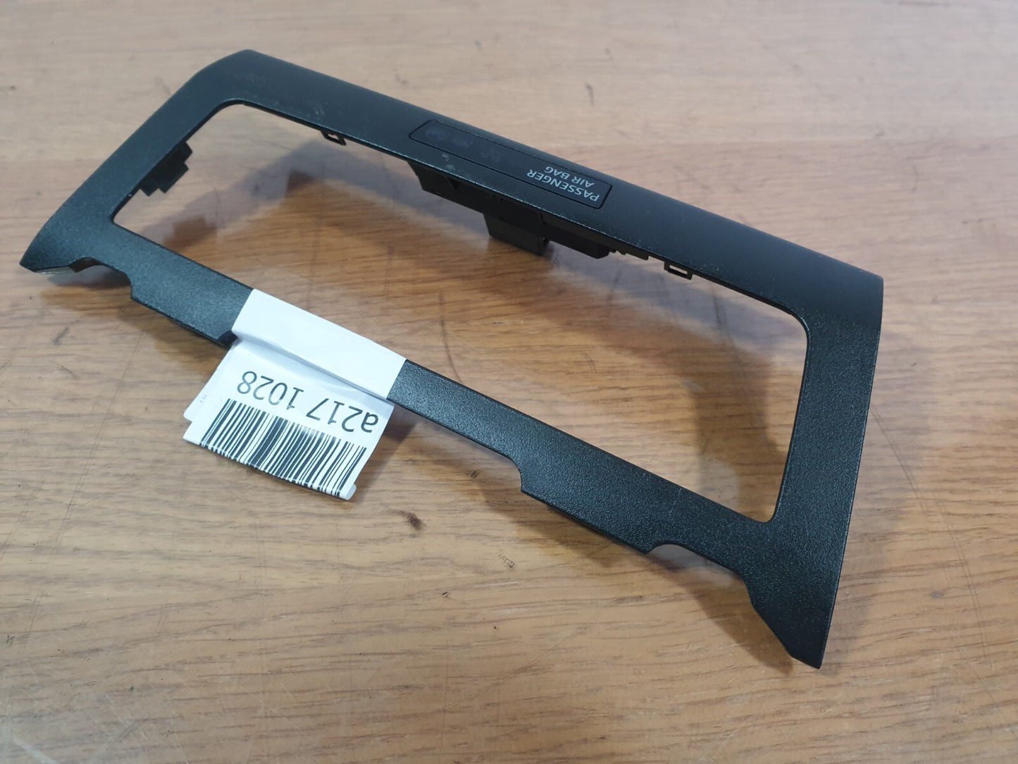 SEAT Arona Fr Tsi 1.0 Petrol 2019 HEATER CONTROL SURROUND TRIM 6F0857060B A217