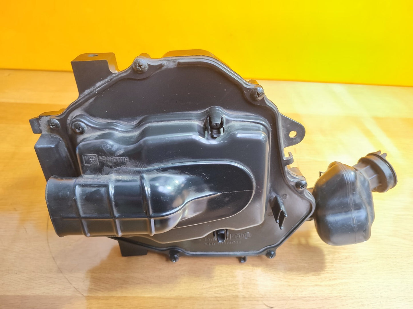 ✅HONDA GLR125 1W PETROL 2019 AIR FILTER BOX HMKPNC1 Warranty A117