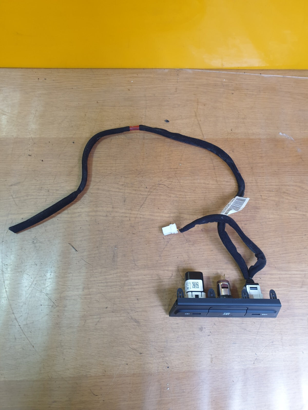 2023 HYUNDAI I20 MK3 N LINE 1.0P AUX USB PORT CHARGE SOCKET UNIT 96125Q0120 A189
