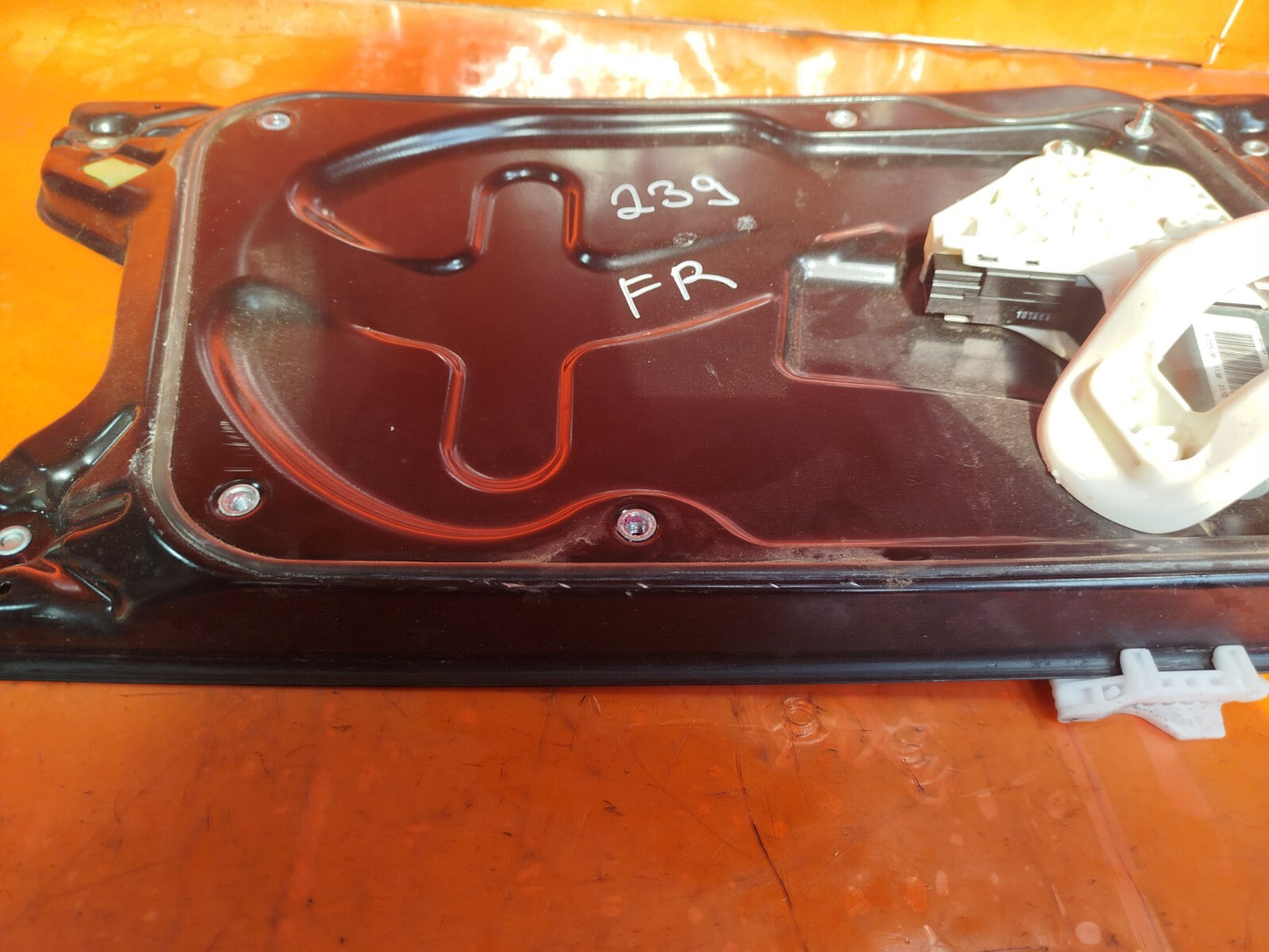 ✅LAND ROVER DISCOVERY 4 L319 3.0 DIESEL 2011 FRONT RIGHT WINDOW REGULATOR A239