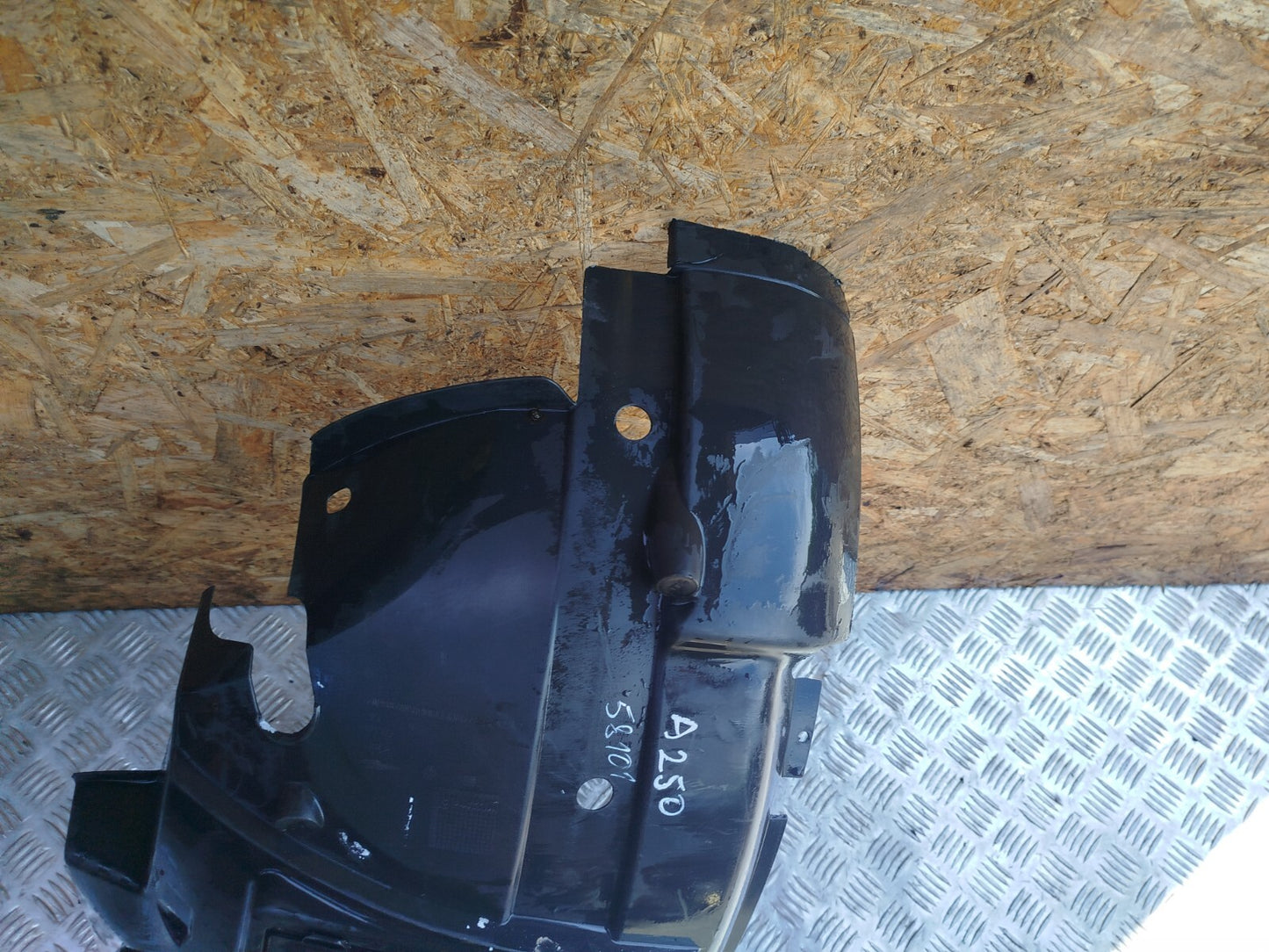 ✅Renault Trafic III Sl27 1.6 Diesel 2015 REAR RIGHT WHEEL ARCH LINER 93867899