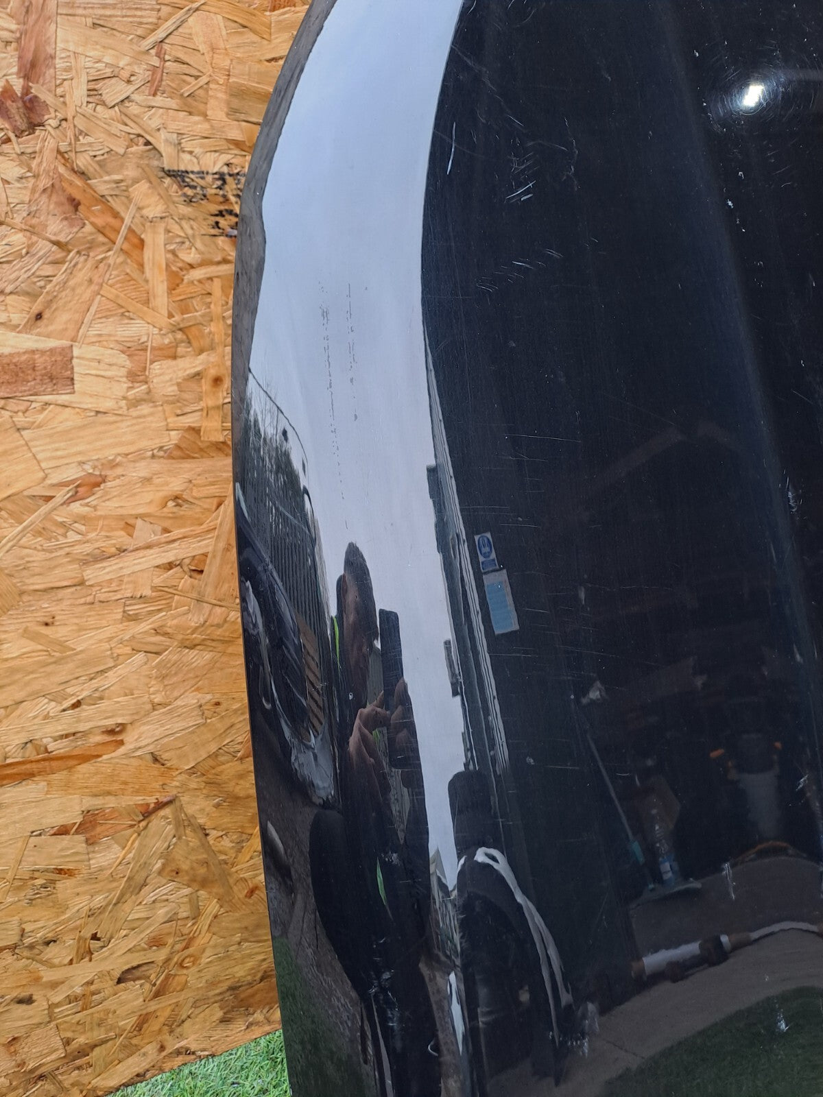 ✅Land Rover Discovery Sport L550 2.0 diesel 2018 Bonnet Black Dent A094