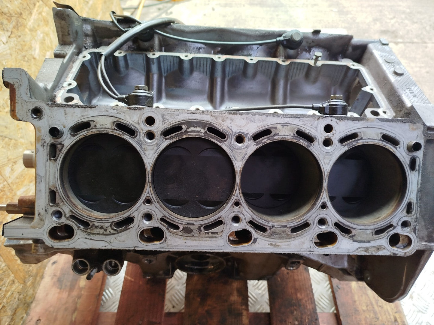 ✅RANGE ROVER VOGUE L322 4.4 PETROL 2005 ENGINE BLOCK CRANKSHAFT PISTONS M62B44