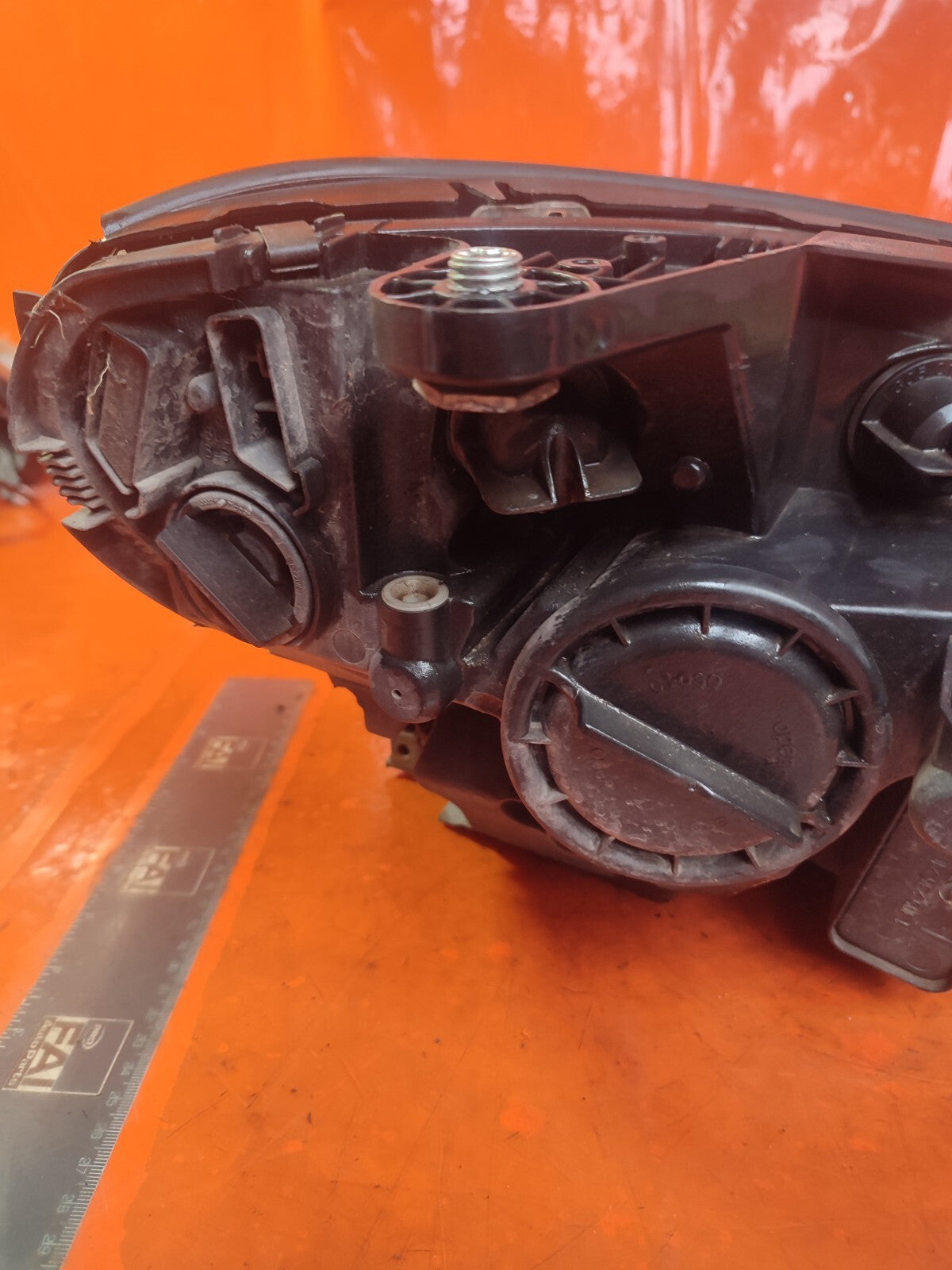 ✅2011 MERCEDES C CLASS W204 FRONT LEFT HEADLIGHT A2049065303 + WARRANTY