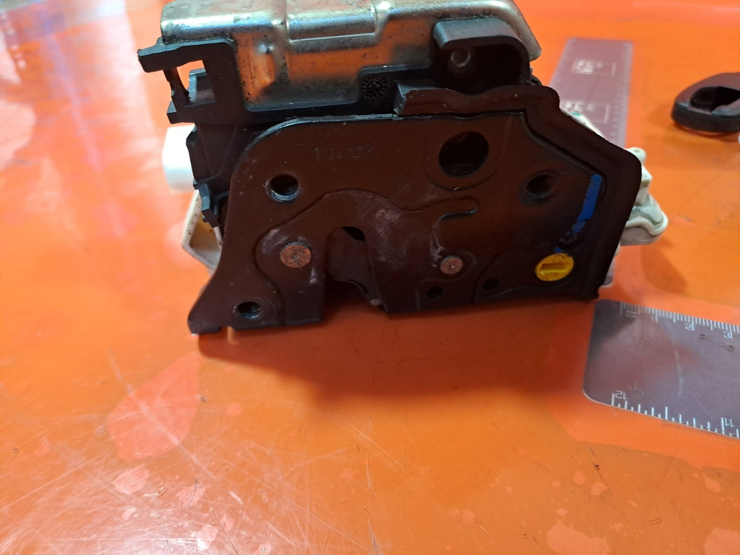 ✅AUDI A5 S LINE CABRIO 2.0 PETROL 2009 IGNITION KEY READER DOOR LOCK 8K0909131