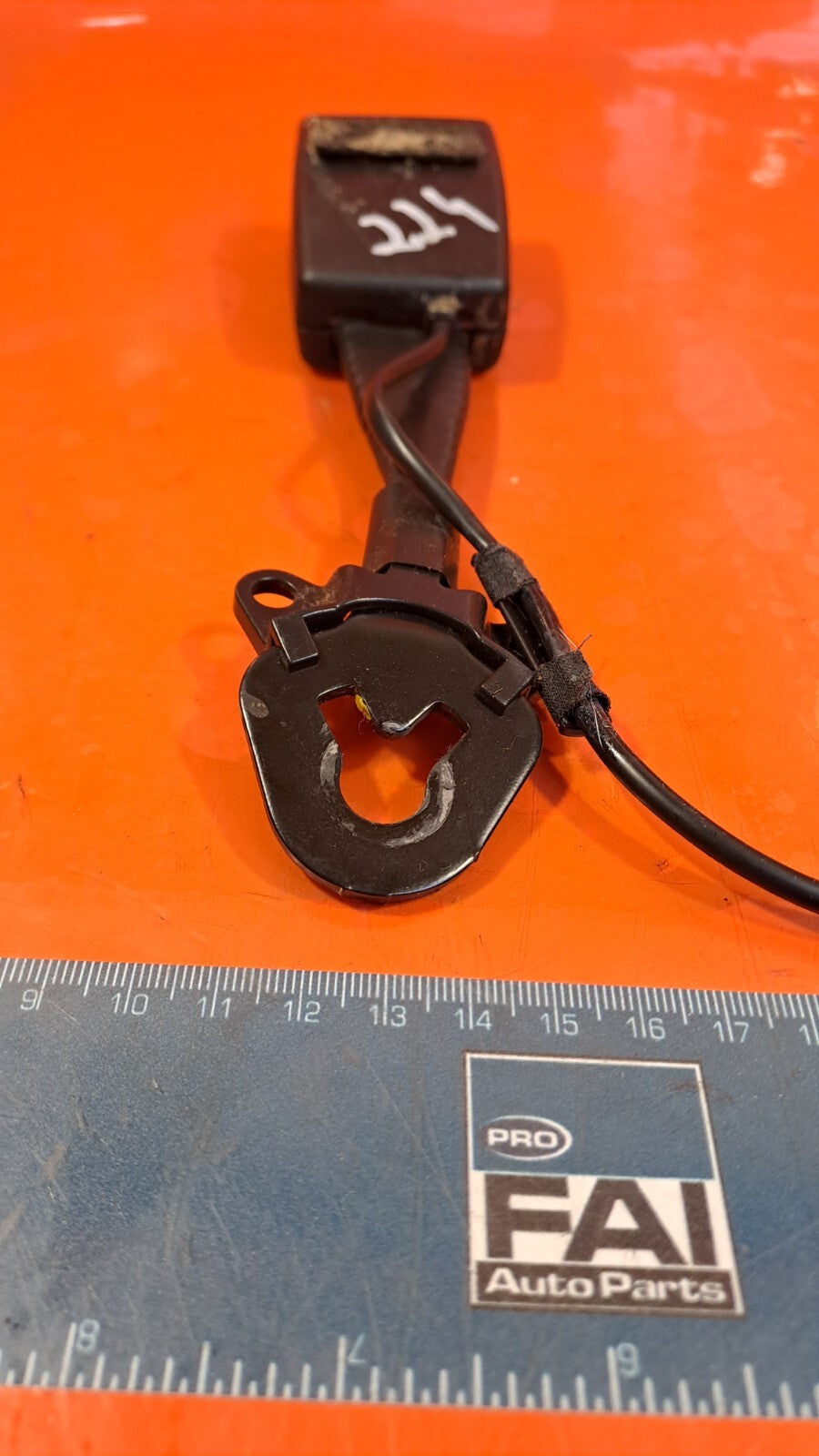 AUDI Q7 S-LINE 3.0 DIESEL 2010 FRONT LEFT OR RIGHT SEAT BELT BUCKLE 4L0857755L