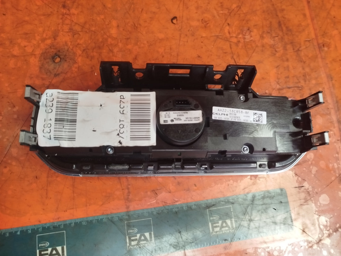 ✅2011 LAND ROVER DISCOVERY 4 L319 RADIO CONTROL SWITCH PANEL AH2218C858BF A239