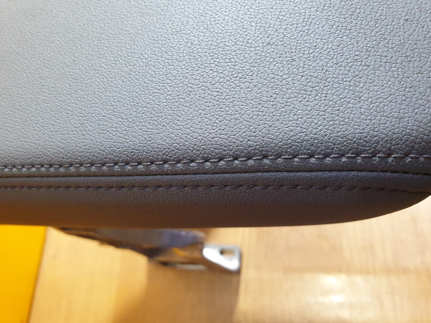 ✅AUDI A3 S LINE 1.4 PETROL 2021 CENTRE CONSOLE ARMREST 8Y0864283 Warranty A149