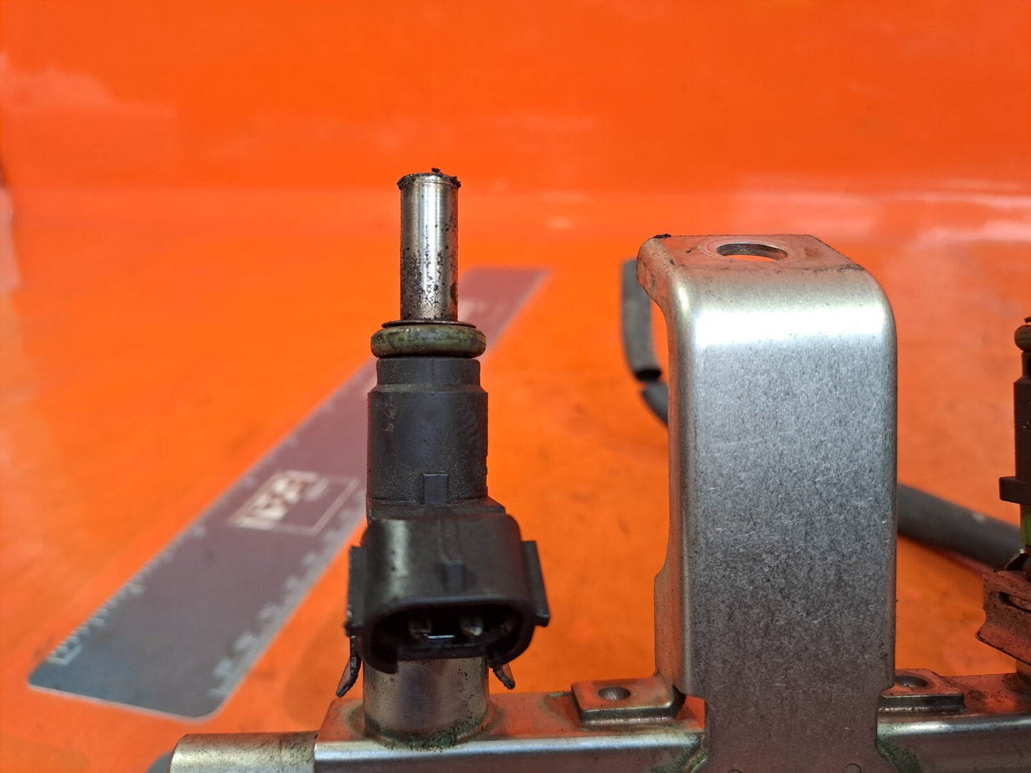 ✅SSANGYONG TIVOLI EX 1.6 PETROL 2015 FUEL INJECTORS & RAIL A1730780095 Warranty