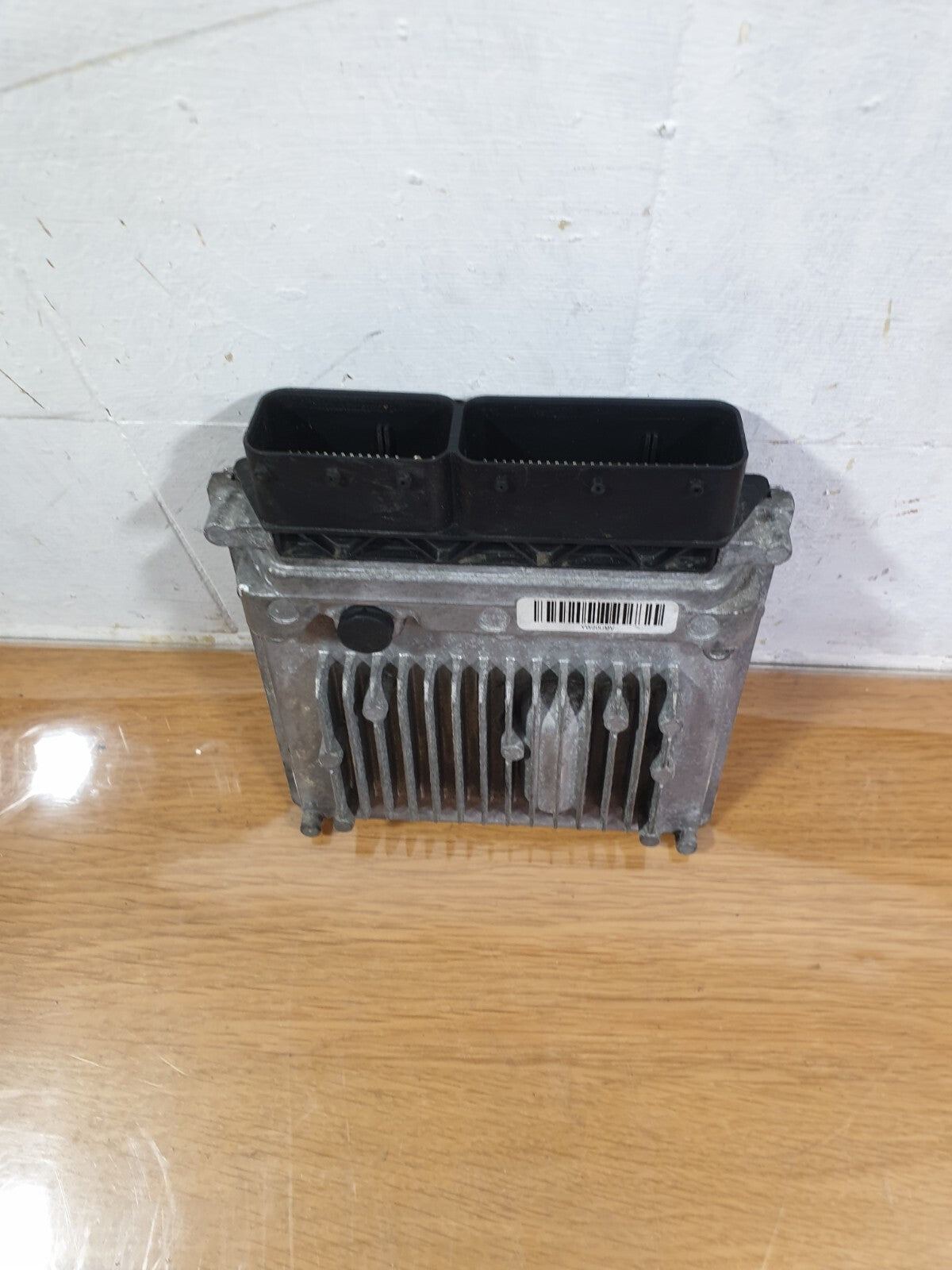 MERCEDES B CLASS W246 1.8 DIESEL 2012 ENGINE CONTROL MODULE ECU A6519007600 A211