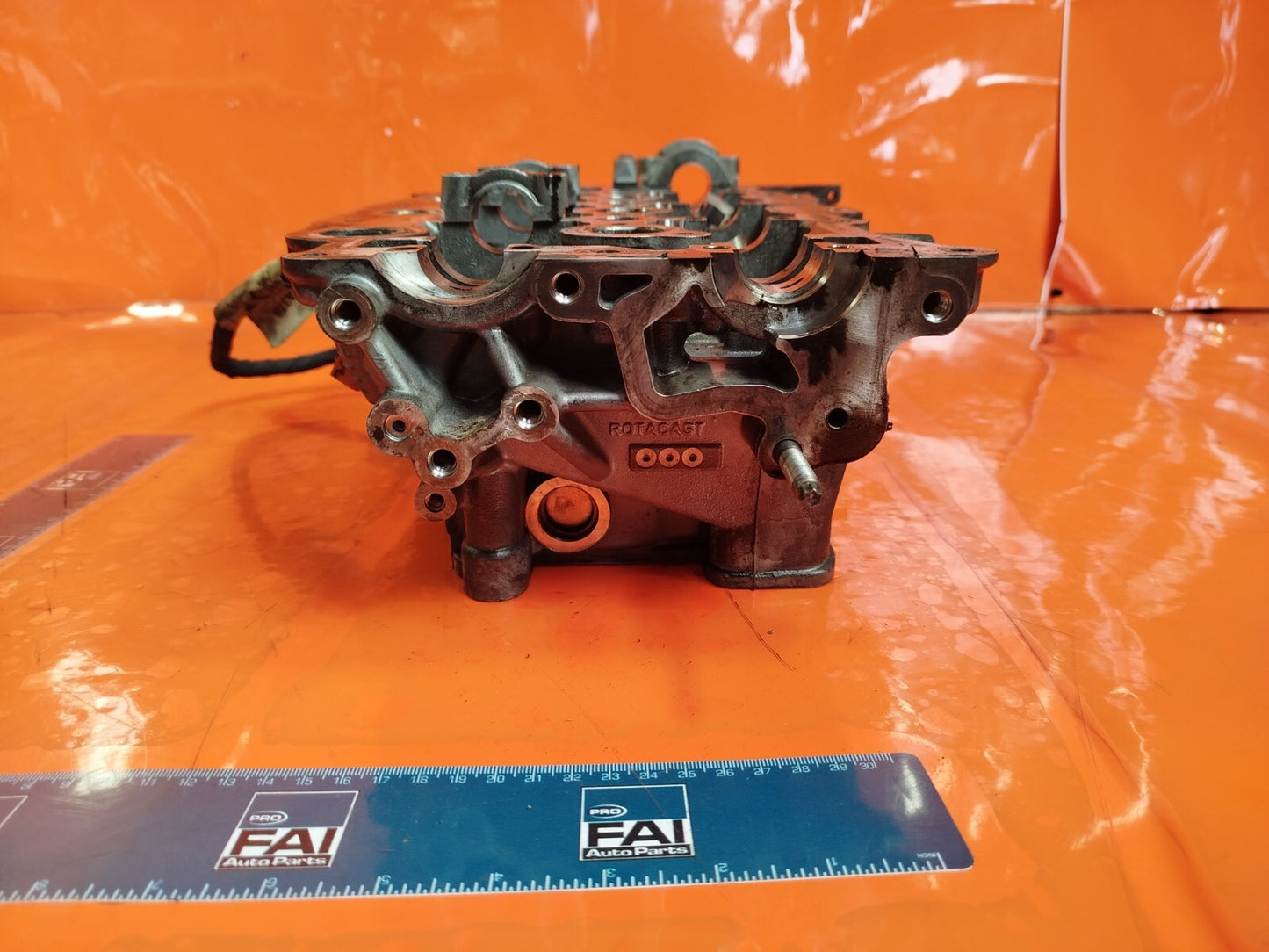 ✅2010 LAND ROVER DISCOVERY 4 L319 3.0D RIGHT ENGINE CYLINDER HEAD 9X2Q-6090-CA