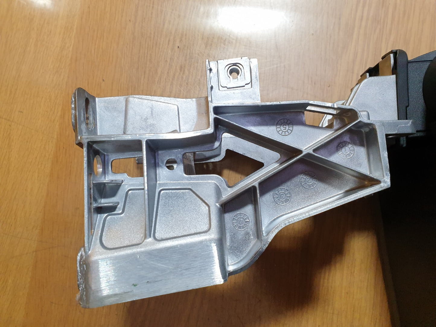 ✅AUDI A3 S LINE 1.4 PETROL 2021 CENTRE CONSOLE ARMREST 8Y0864283 Warranty A149