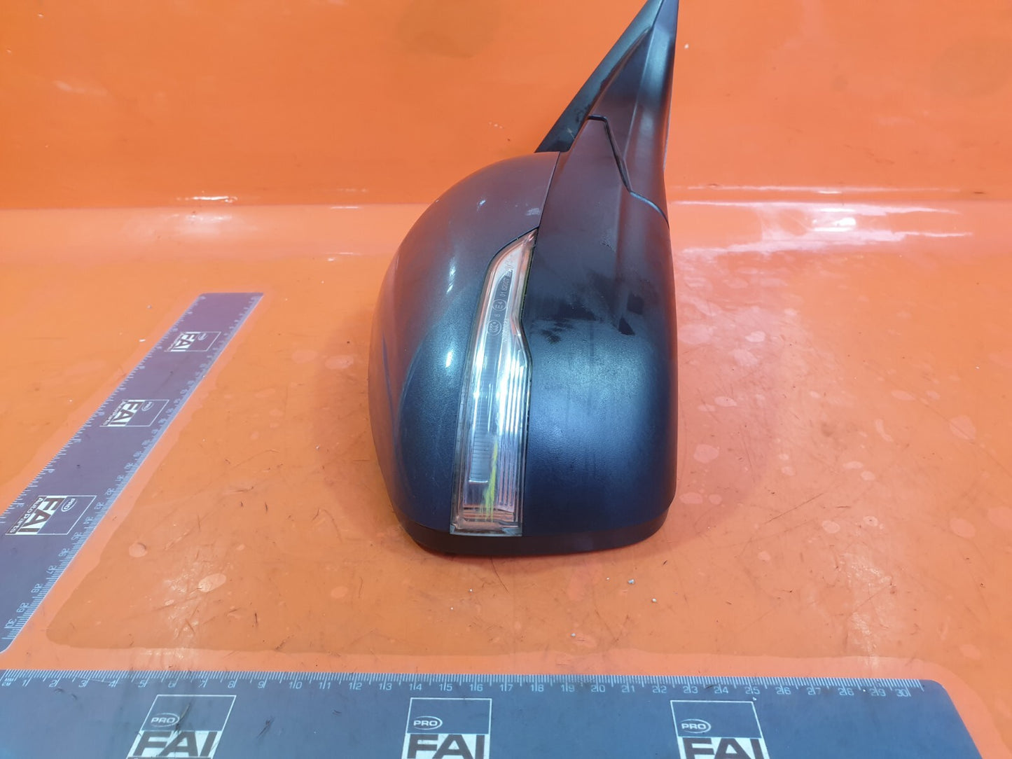 SSANGYONG TIVOLI ELX 1.6 PETROL 2015 FRONT RIGHT MIRROR GREY Warranty A221