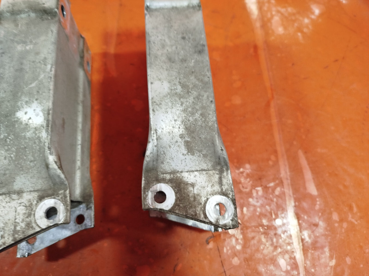 ✅MERCEDES C250 W204 2.1 DIESEL 2011 FRONT CRASH BAR BRACKETS A2046201195 A283