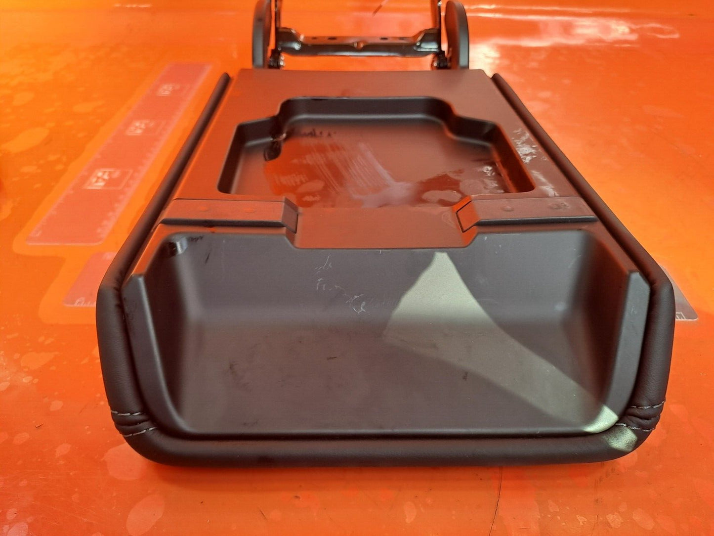 TESLA Model 3 Long 2024 CENTRE CONSOLE ARM REST Warranty A207
