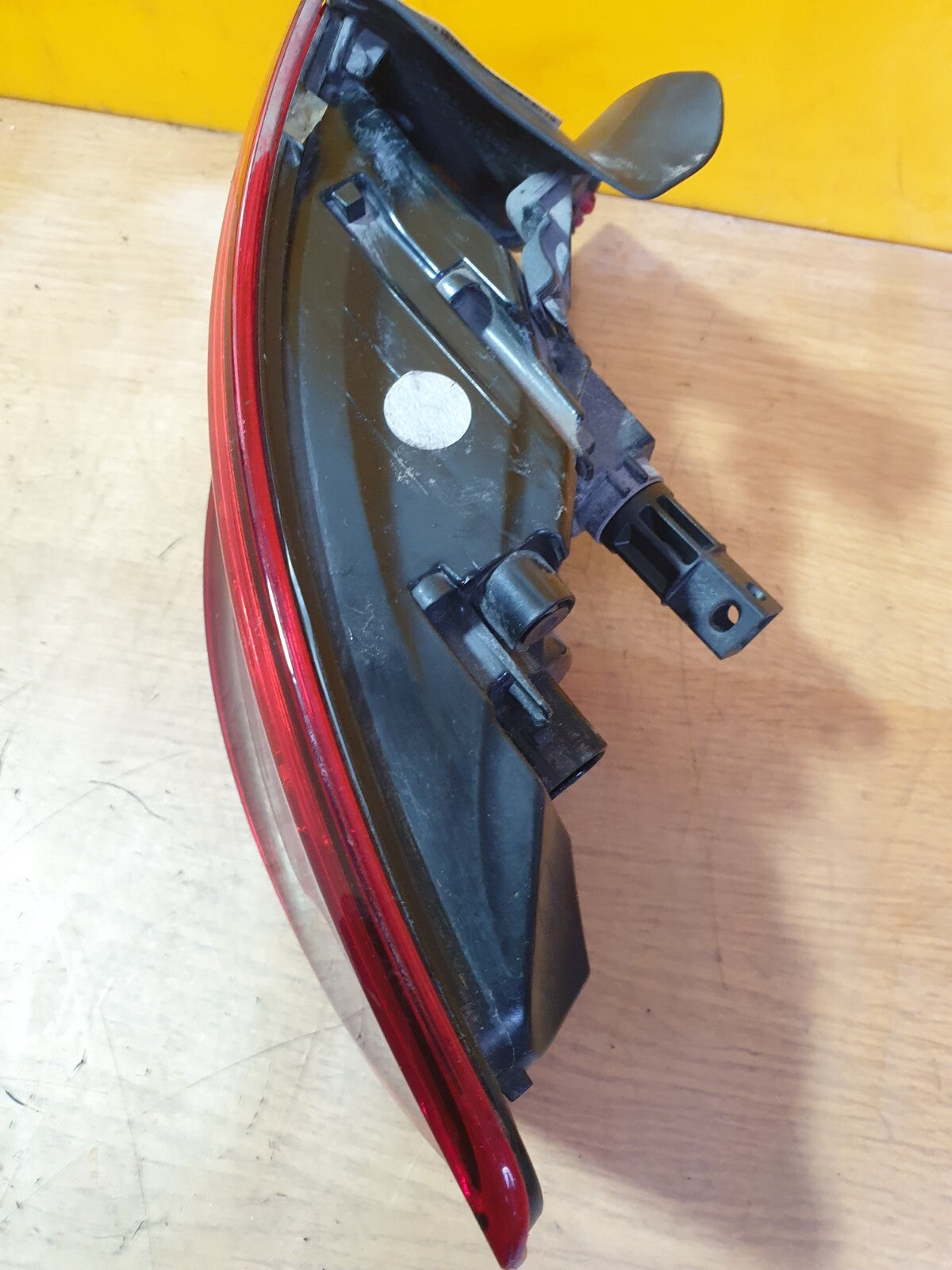 ✅AUDI A3 E-TRON 1.4 PETROL 2015 REAR RIGHT OUTER TAIL LIGHT 8V4945096D Warranty