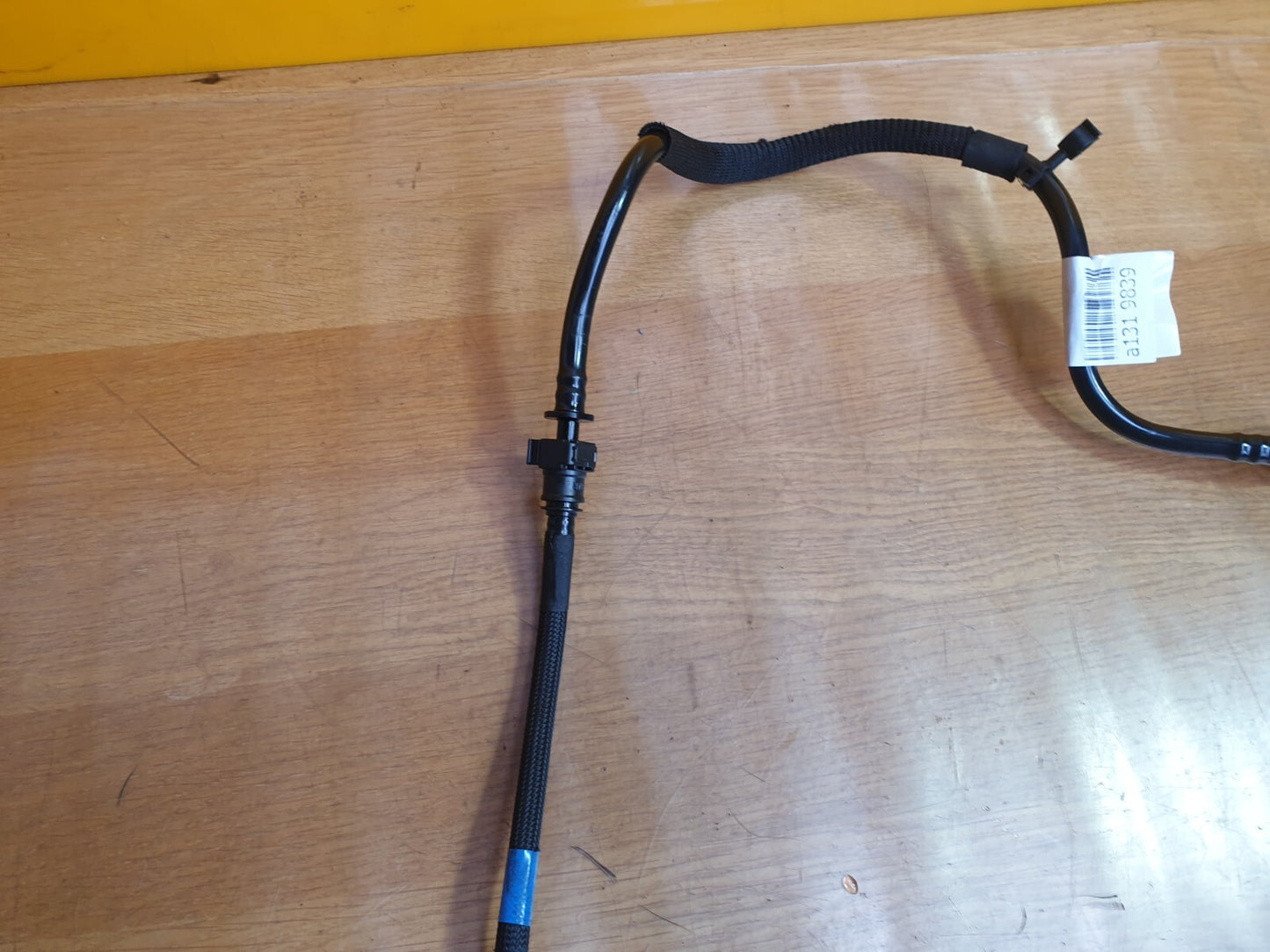 ✅LAND ROVER 2015 DISCOVERY SPORT L550 2.0D FUEL PIPE PA12GF30 A131