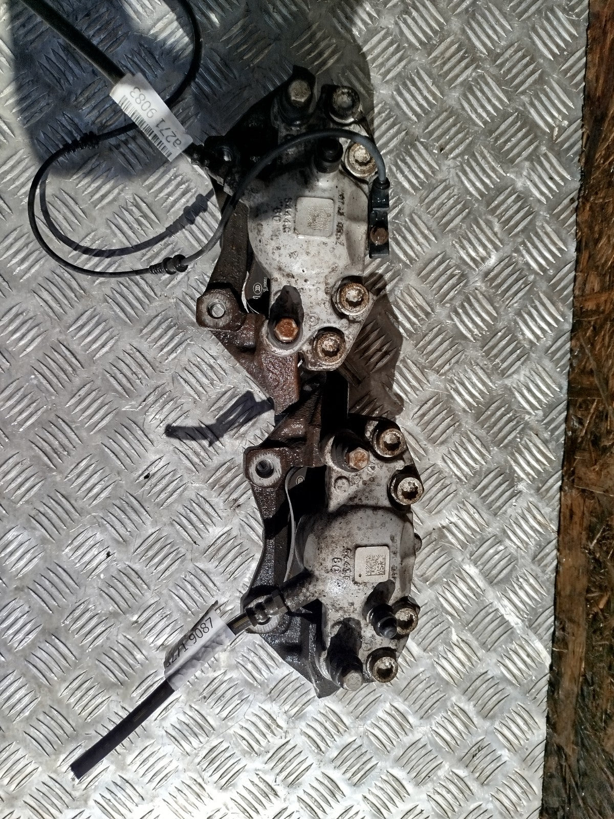 ✅Mercedes E300 W212 2013 2.1 Diesel Front Brake Calipers Warranty A271