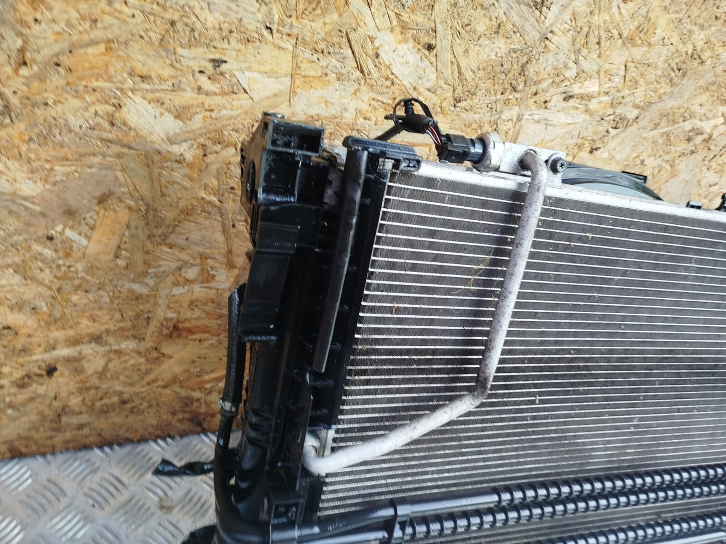 ✅MERCEDES C250 W204 2.1 DIESEL 2011 RADIATOR RAD PACK A2045000393 A2045000554