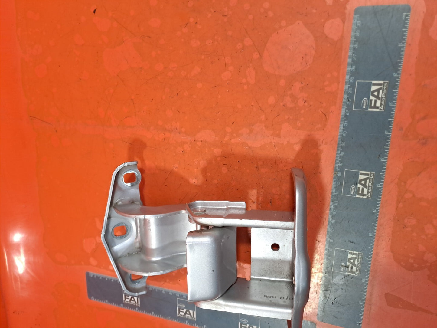 ✅Renault Trafic III 2016 1.6 Diesel REAR LEFT UPPER DOOR HINGE 90400670R A256