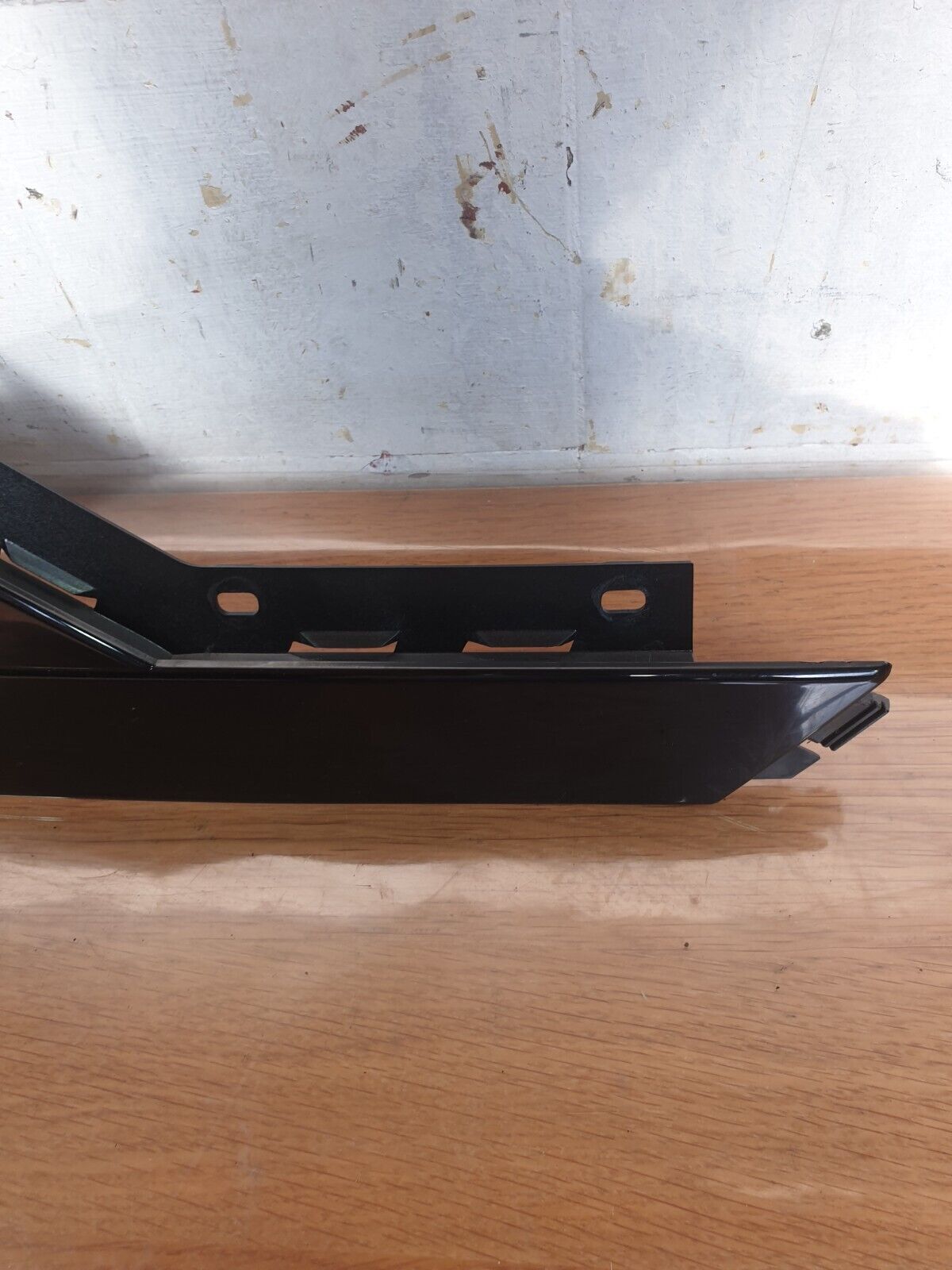 Jaguar F-Pace 3.0 Petrol 2017 Rear Left Door Window Vertical Cover Trim Warranty