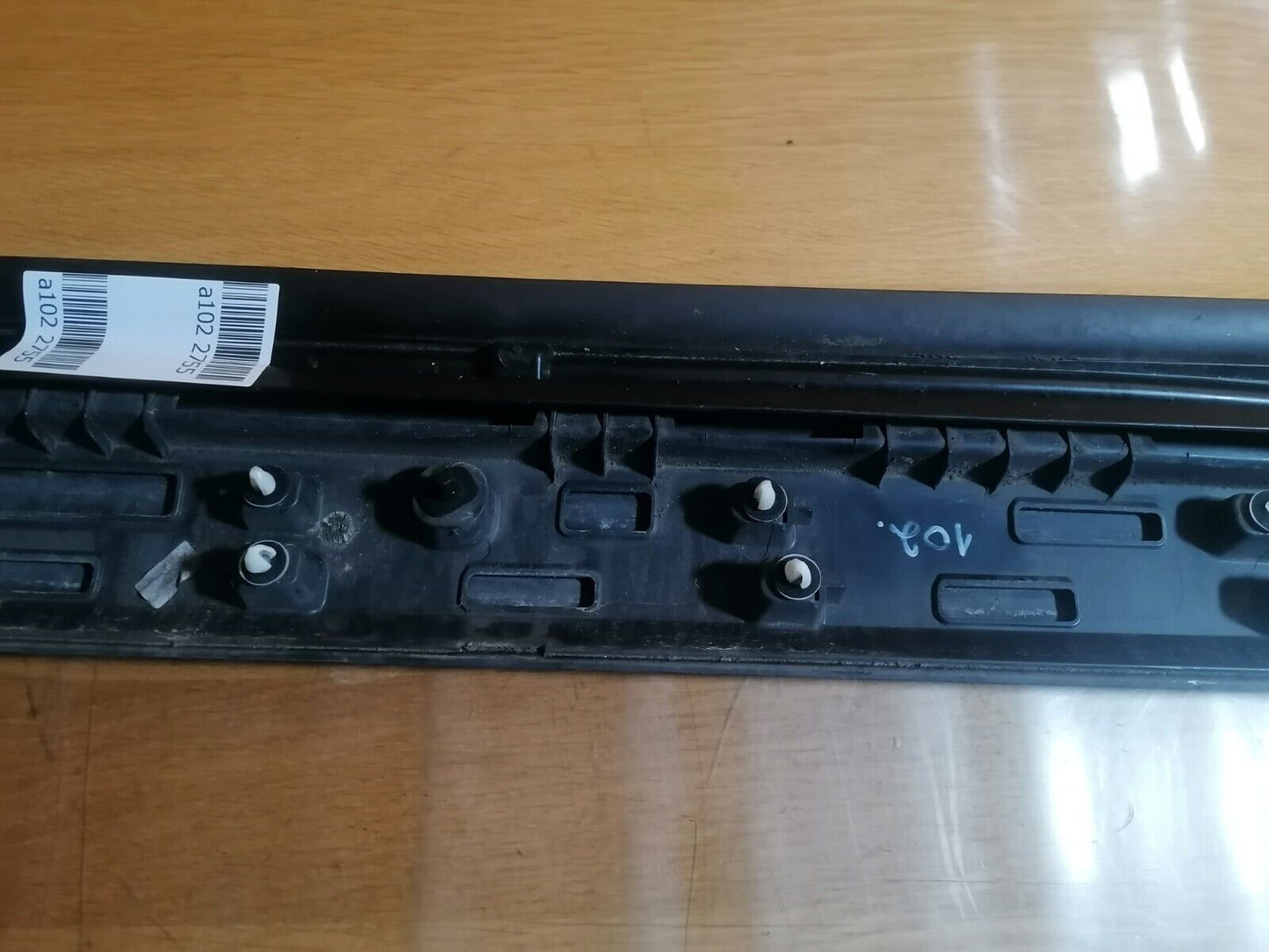 ✅JAGUAR E-PACE 2.0 PETROL 2018 FRONT RIGHT DOOR LOWER TRIM MOULDING J9C321064A