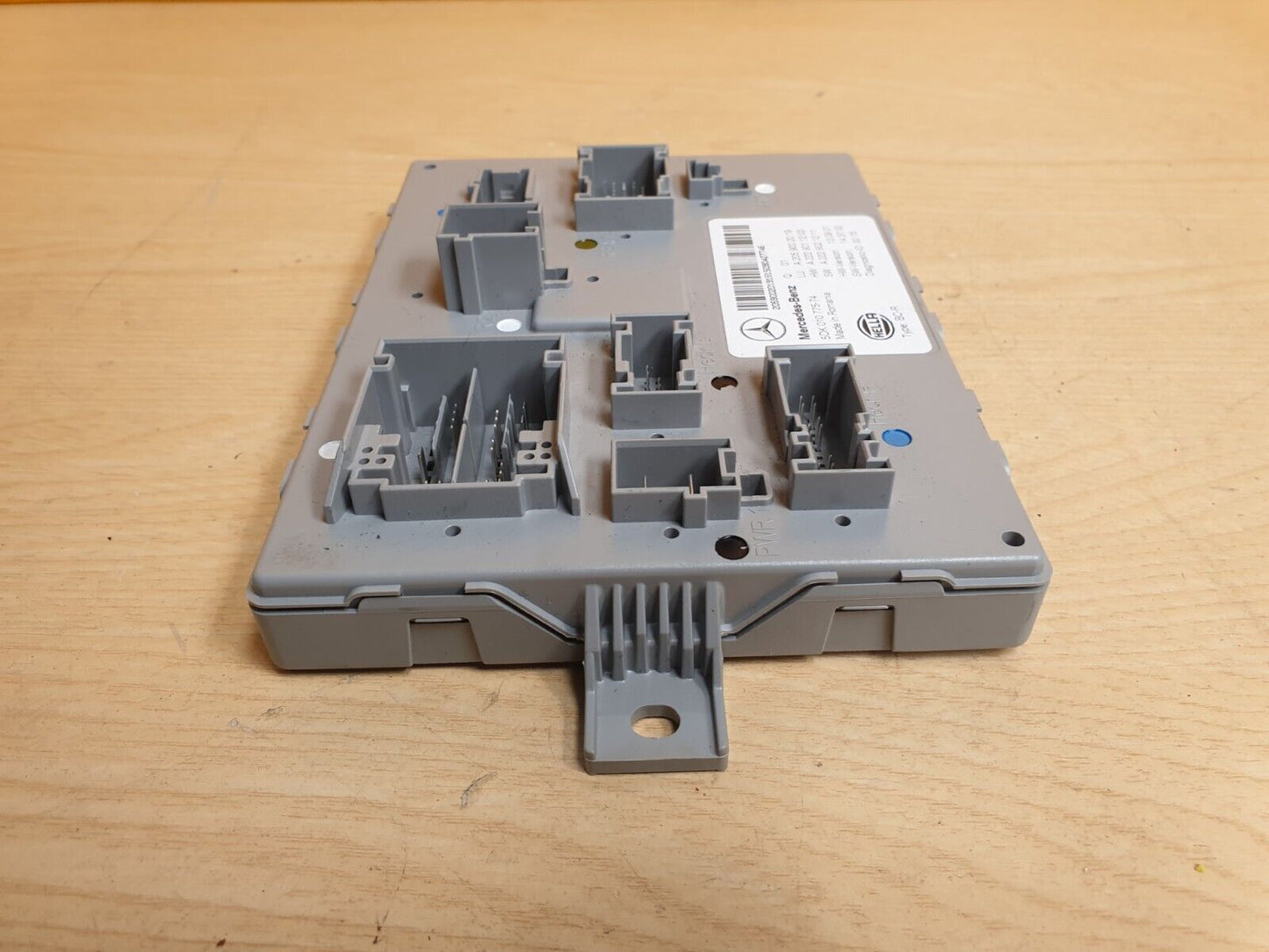 2015 MERCEDES C200 W205 2.0 PETROL SAM CONTROL MODULE A2059002019 A048
