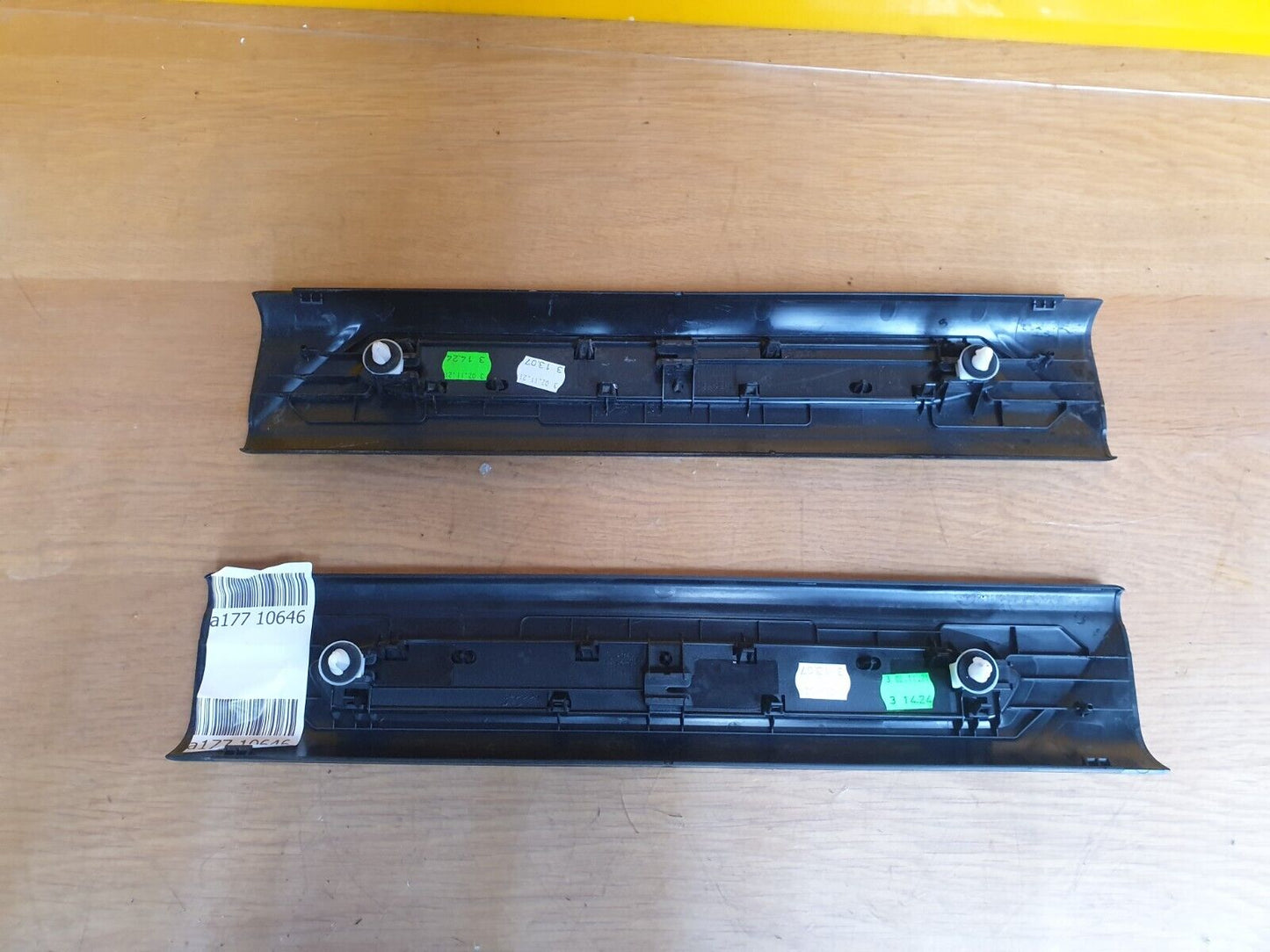 BMW F40 118I 1.5 PETROL 2021 FRONT DOOR SILL TRIM SET 7469183 Warranty A177