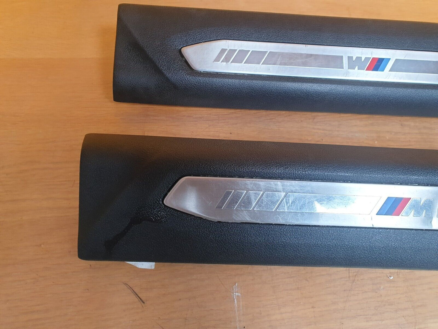 BMW F40 118I 1.5 PETROL 2021 FRONT DOOR SILL TRIM SET 7469183 Warranty A177