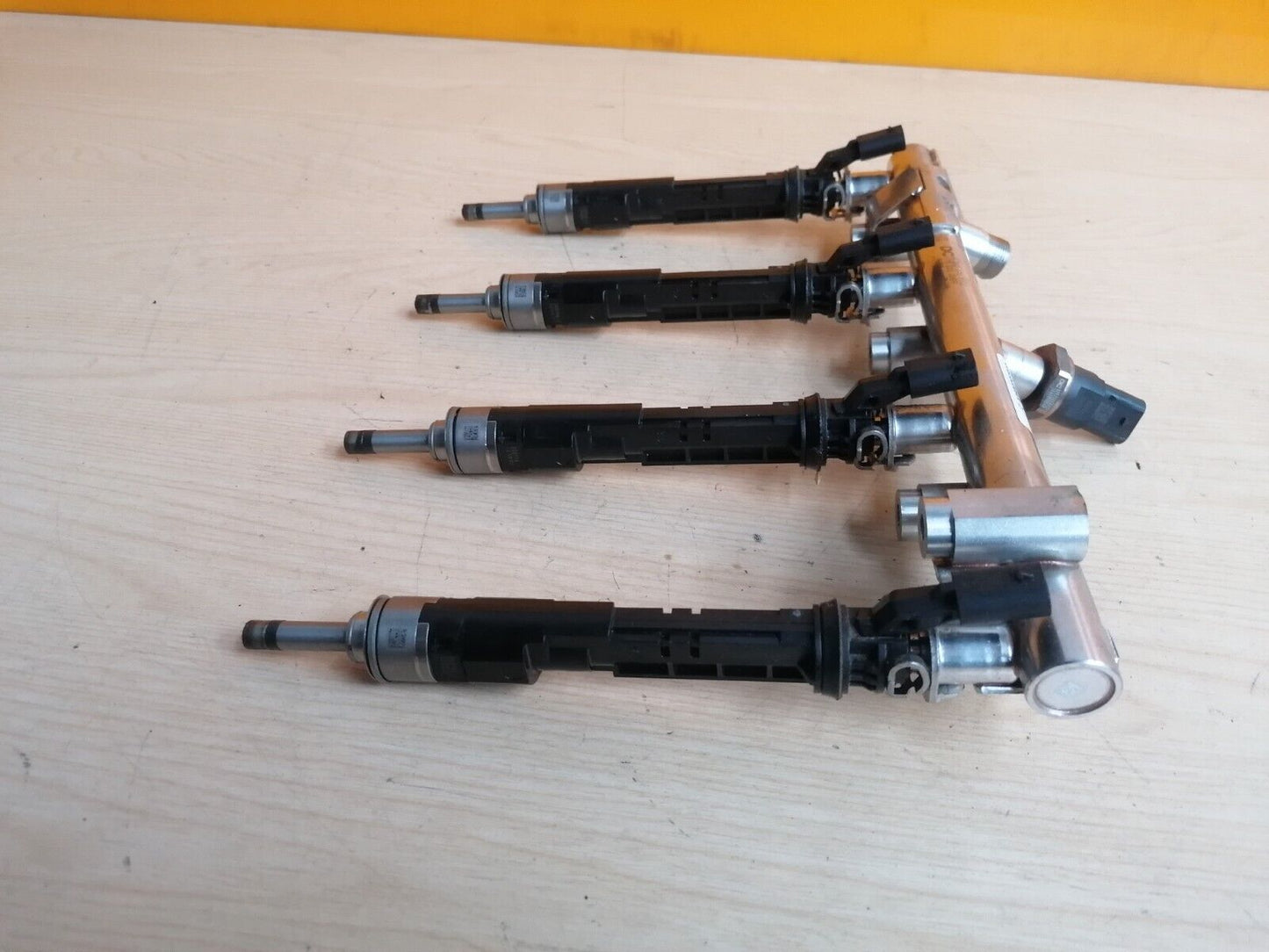 ✅2021 MERCEDES A CLASS W177 1.3P FUEL INJECTION RAIL A2820703900 + WARRANTY A067