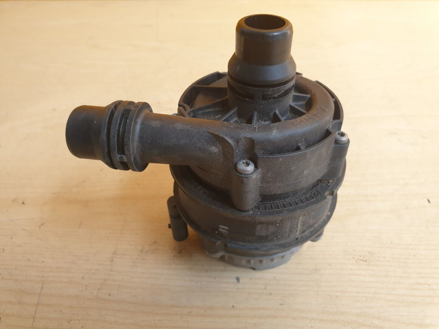 ✅2015 MERCEDES C CLASS W205 2.0P AUXILIARY WATER PUMP A0005002686 +WARRANTY A061