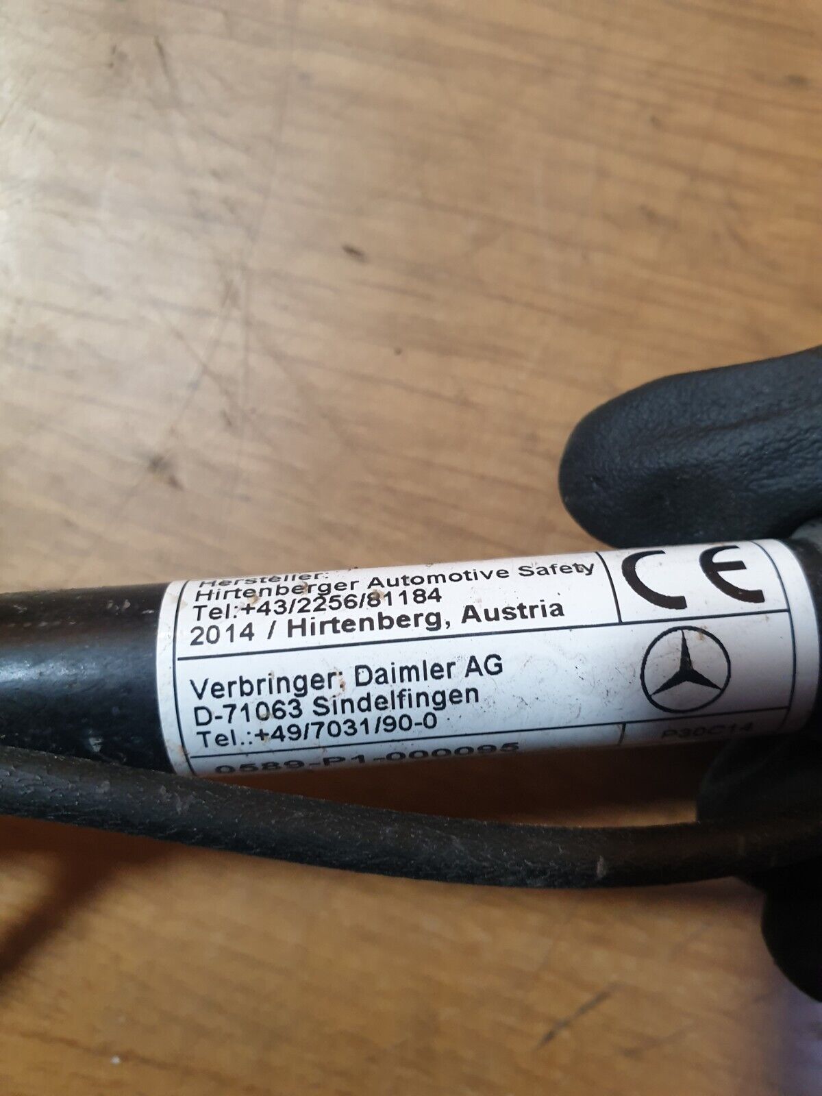 Mercedes C220 2.1 Diesel 2014 BONNET ACTUATOR HINGES 0589-P1-000095 Warranty