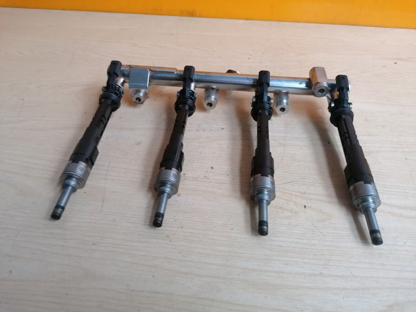 ✅2021 MERCEDES A CLASS W177 1.3P FUEL INJECTION RAIL A2820703900 + WARRANTY A067