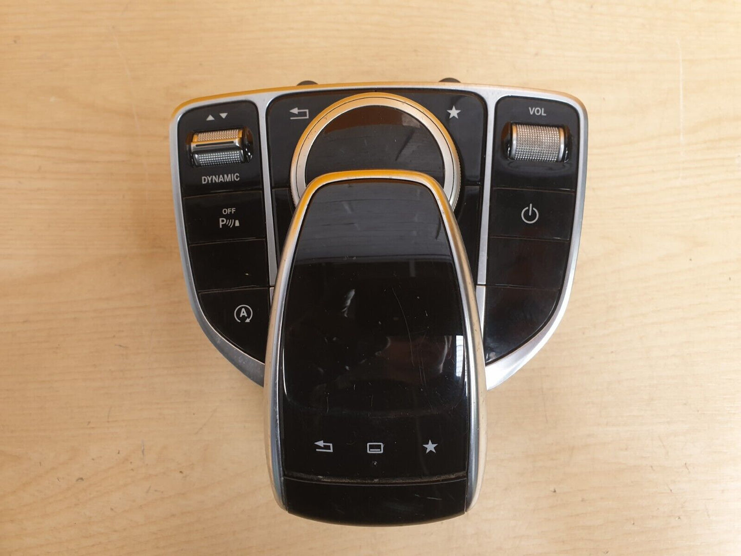 2015 MERCEDES C200 W205 2.0 PETROL NAV TOUCH PAD CONTROLLER A2059005915 A048