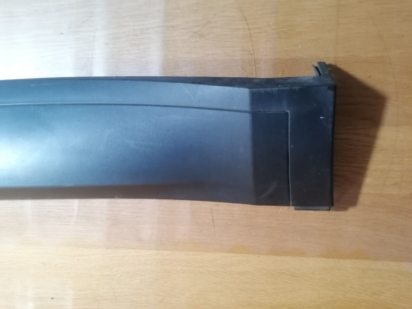 ✅JAGUAR E-PACE 2.0 PETROL 2018 REAR RIGHT DOOR LOWER TRIM MOULDING J9C274A48A