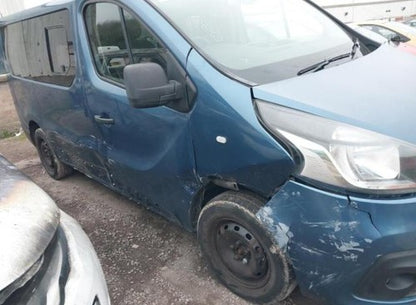 Renault 2015 Traffic Breaking Price Per Wheel Nut Only. - Image 9