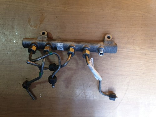 ✅2016 Ssangyong Korando 2.2D  Fuel Injection Rail A6720700095 + Warranty A138 - Image 11
