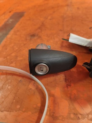 ebay-src:https://i.ebayimg.com/00/s/mtq0mfgxmdgw/z/vl4aaeswmq9oqhgl/$_1.jpg