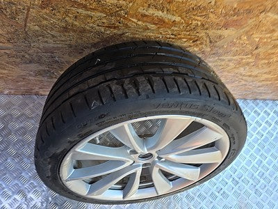 ✅TESLA MODEL 3 LONG RANGE 2020 ALLOY WHEEL Scratches 1x 235/40 R19 1044224-00-B - Image 12