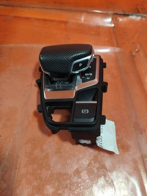 2019 Audi Q5 FY Gear Shifter Selector 80C713111C Warranty A168 - Image 2