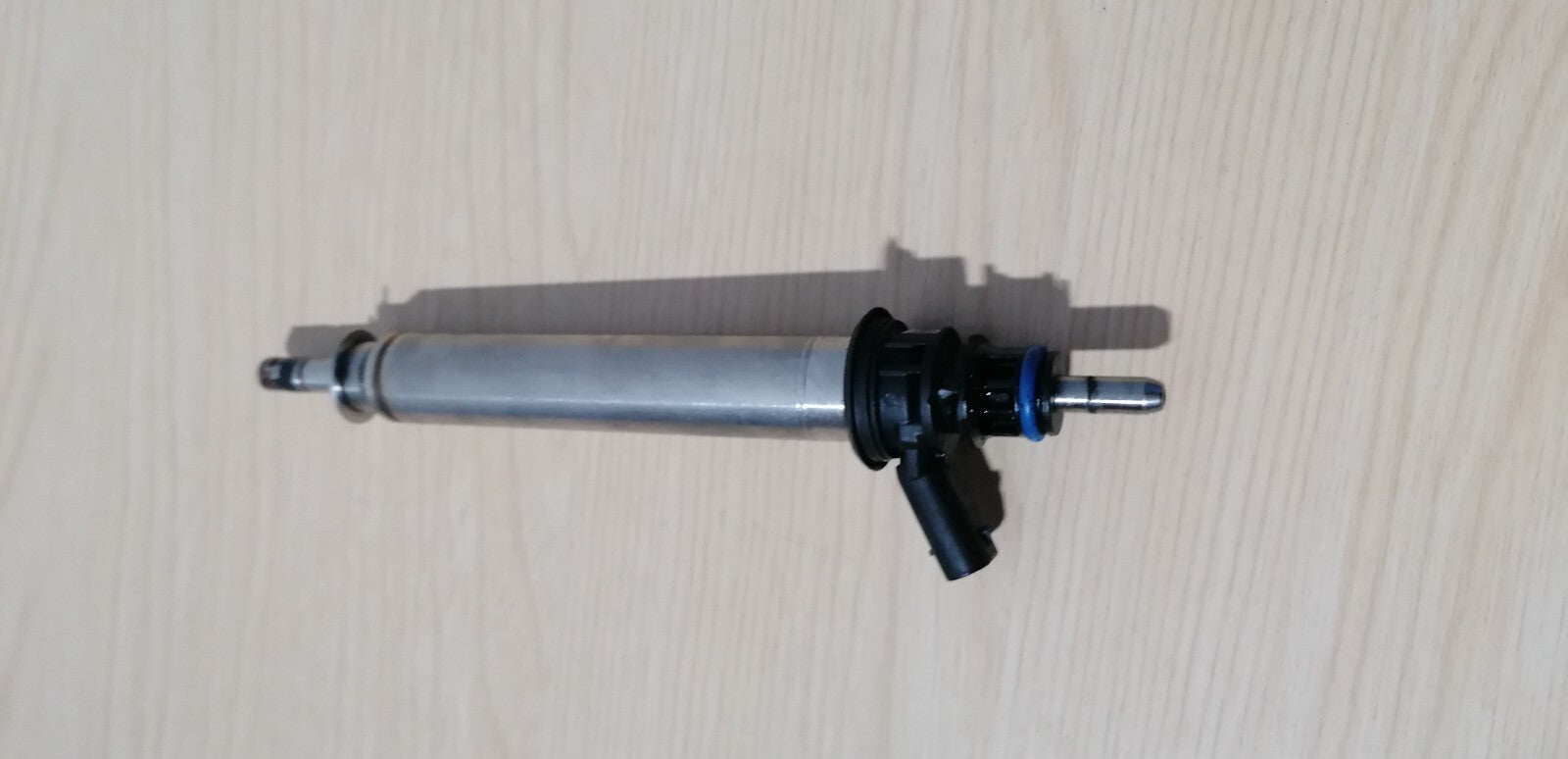 MERCEDES C, E W257 3.0 PETROL  GEnuine  FUEL INJECTOR A2560700187 Warranty A006 - Image 4