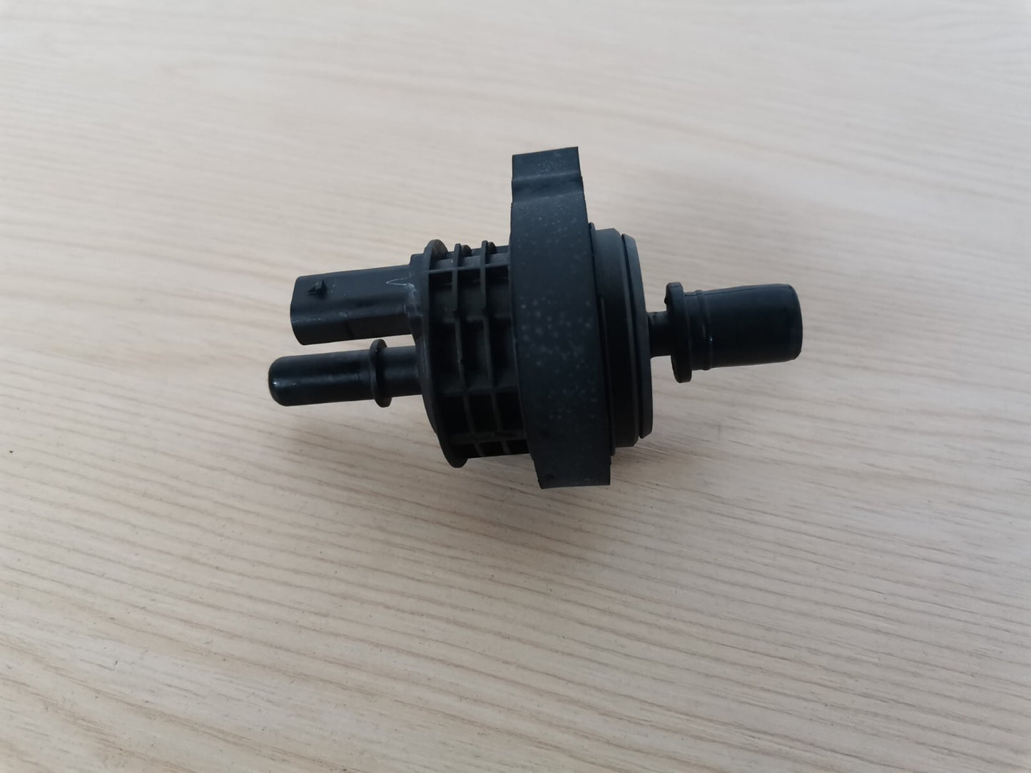 ebay-src:https://i.ebayimg.com/00/s/mtiwmfgxnjaw/z/vk4aaoswu7hj6k5z/$_32.jpg