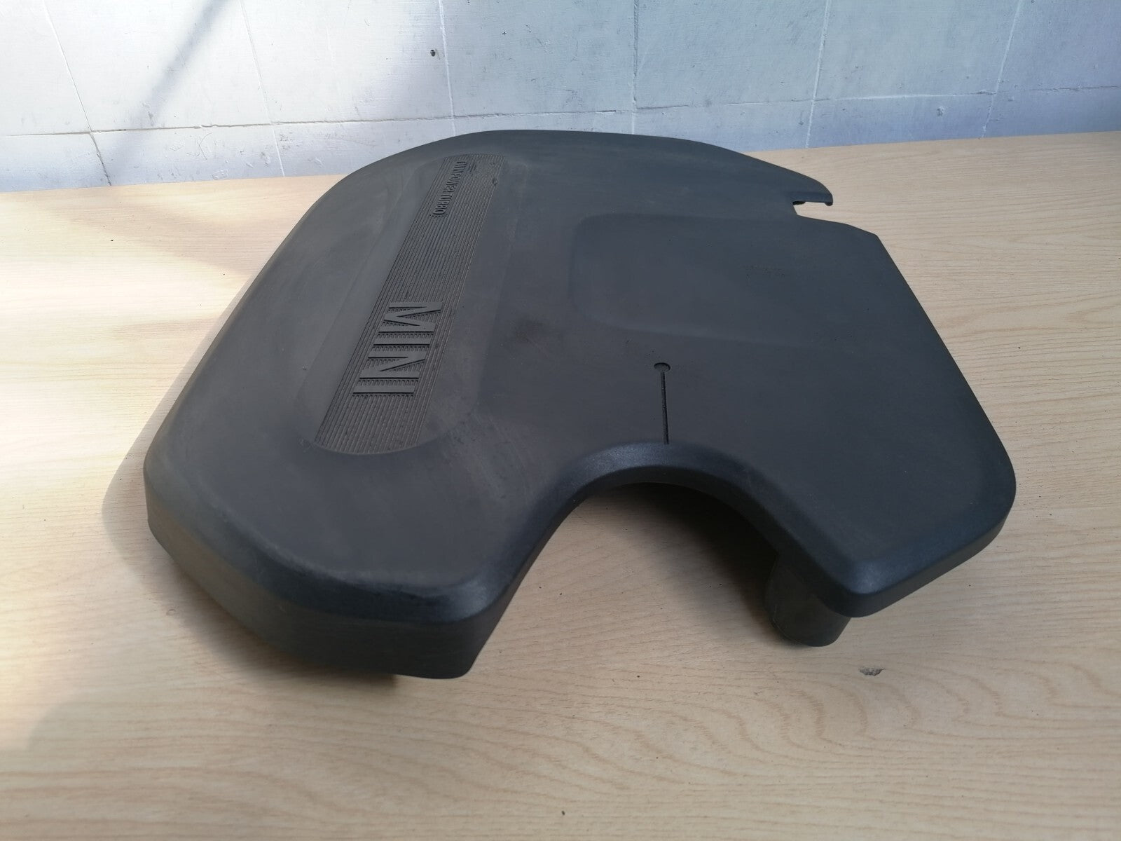 MINI COOPER 1.5 DIESEL 6 SPEED MANUAL 2017 ENGINE TOP COVER 8579534 Warranty - Image 5