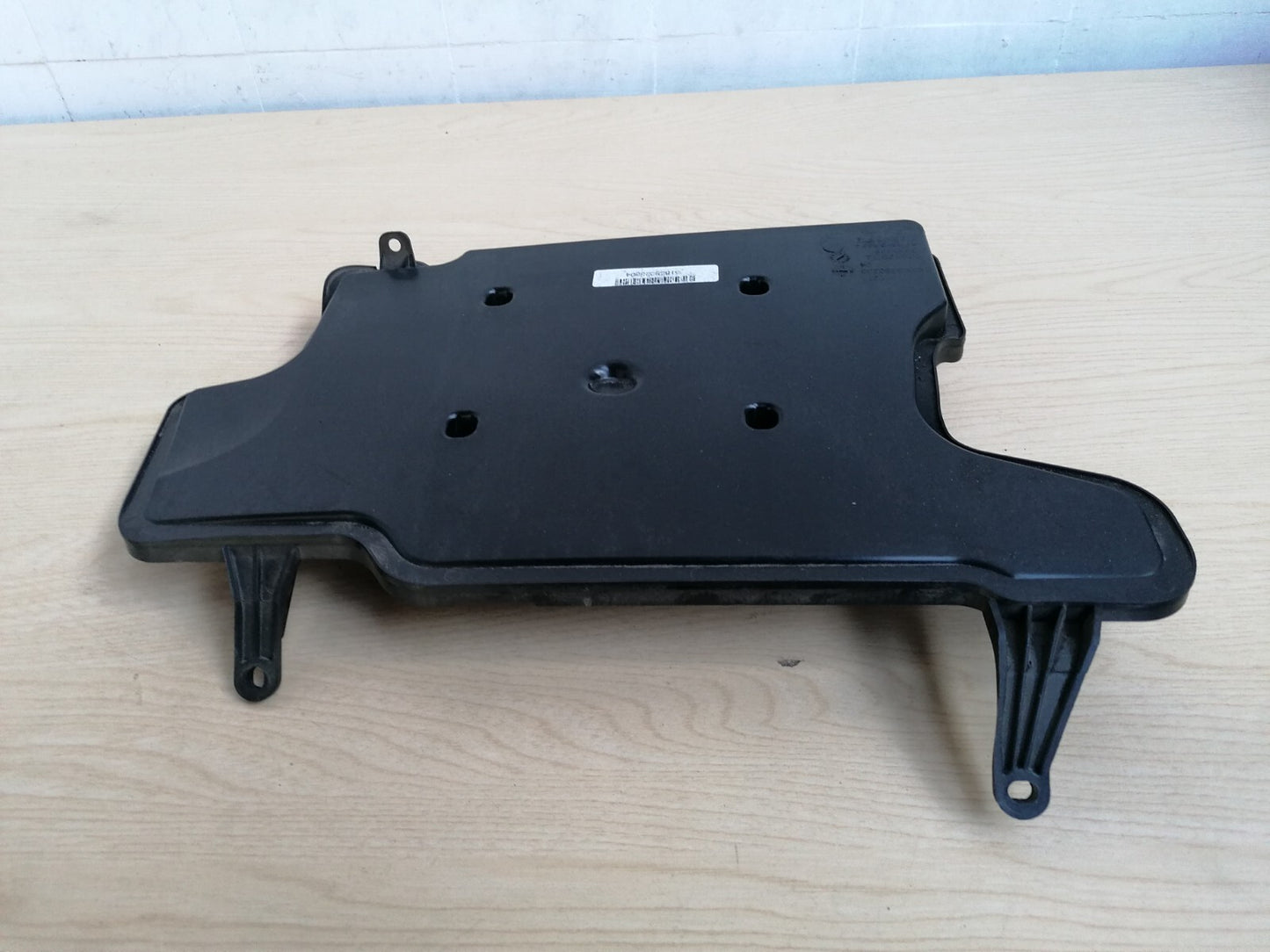 ebay-src:https://i.ebayimg.com/00/s/mtiwmfgxnjaw/z/mhoaaoswbzfkjc06/$_32.jpg